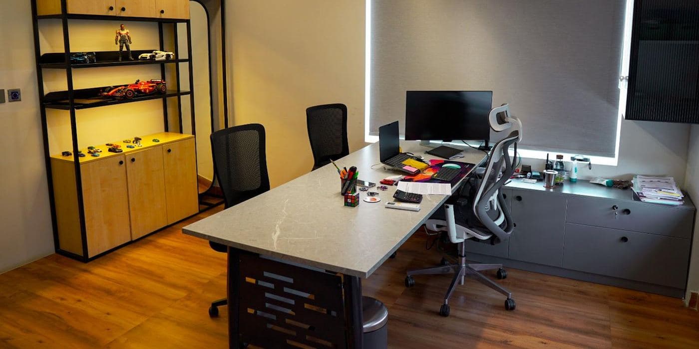 Calm workspace